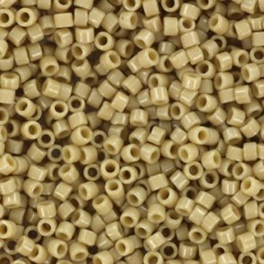 Delica, Größe #11, hellbräunliche Glasperle, glänzend, undurchsichtig, 1,1x1,7mm, 5,2 Gramm