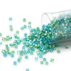 Delica, Größe#11, Glasperlen, aqua / türkis, halbdurchsichtig, 1,1x1,7 mm, 5,2 g.