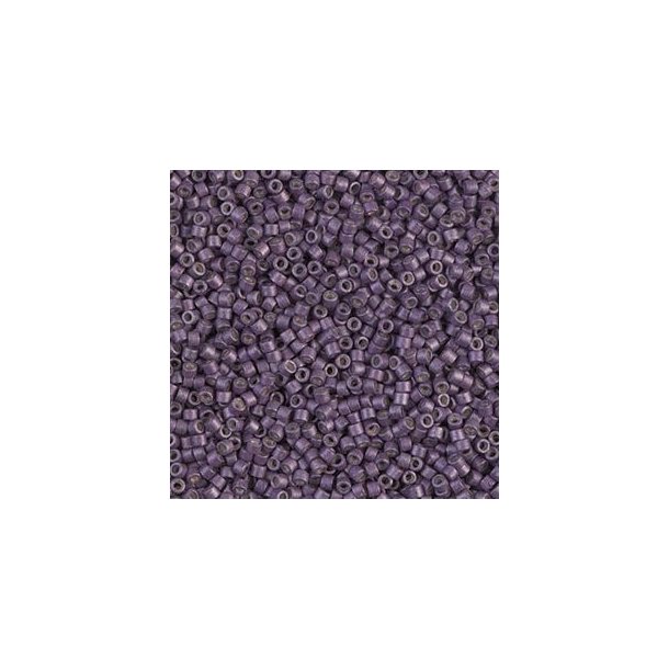 Delica, strrelse #11, galvaniseret, mat aubergine, 1,1x1,7mm, 5,2 g.