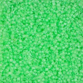 Delica, Größe #11,mintgrün, halbdurchsichtig, 1,1x1,7 mm, 5,2 g.