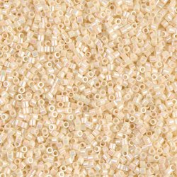 Delica, Gr��e#15, creme, changierend, opak, 1,1x1,3 mm, 5,2 g, 1800 Stk
