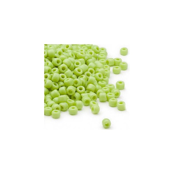 Matsuno seed bead (6/0), opaque light green, 680pcs, 40gr