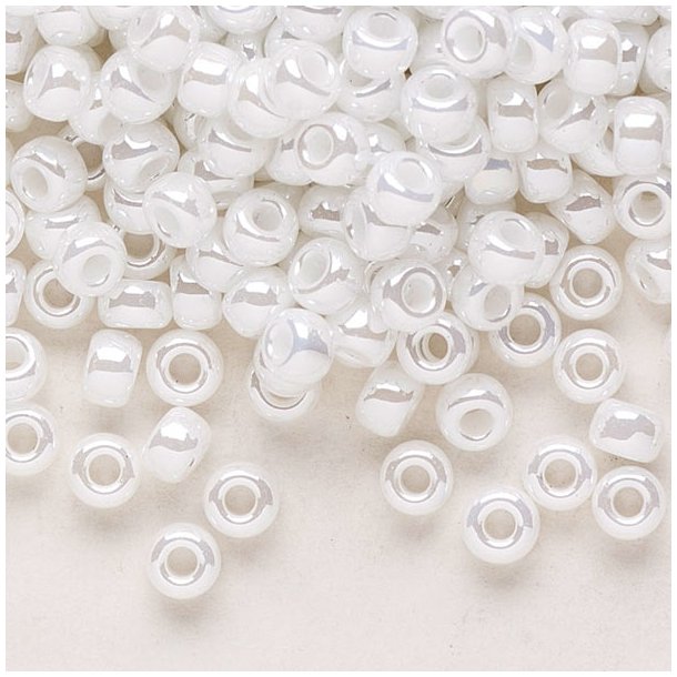 Miyuki seed bead #6, white perle, 4,5x3 mm, ca. 150 pcs. 12g, 