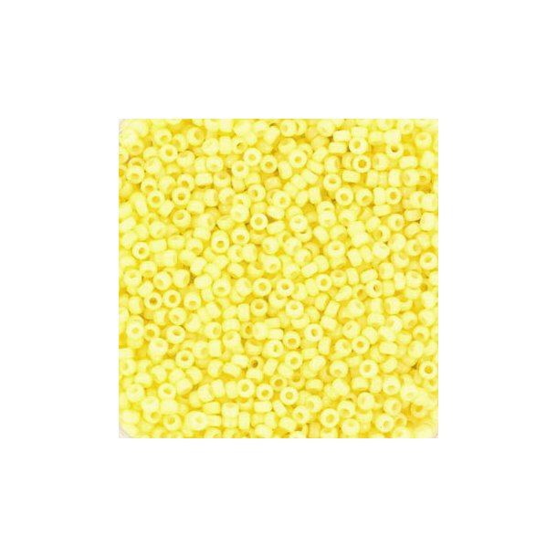 Miyuki seed bead, light lemon yellow, Duracoat, opaque, size #15, 1,5x1 mm, ca. 3000 pcs