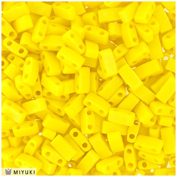 Miyuki half Tila, two-hole-bead, opaque, matte yellow, 5x2.3mm, 5gr, 130pcs