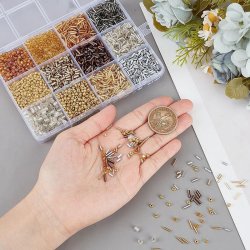 Rohrperlen und Rocailles, Perlenset mit 12 verschiedenen, braun-goldenen Farbt�nen