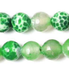 Grasgrüner Achat , cracked, ganzer Strang, facettiert, 6 mm, 62 Stk.