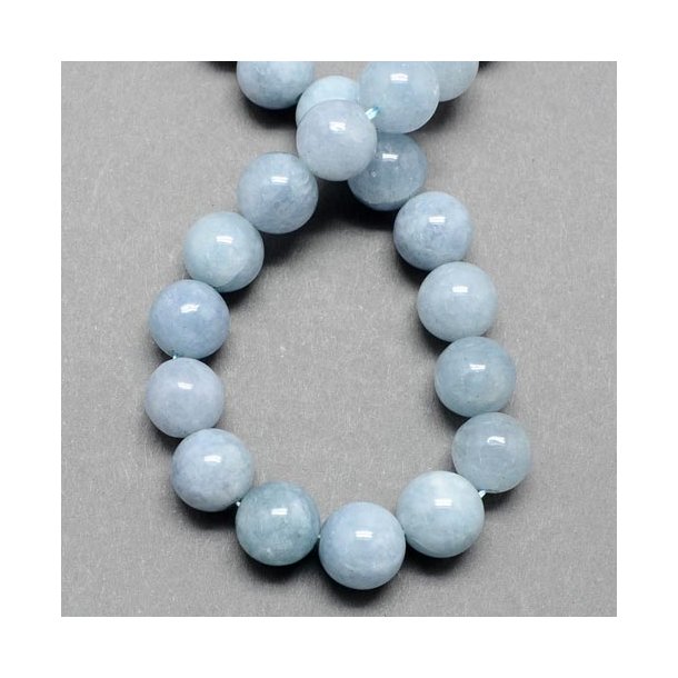 Aquamarin, halber Perlenstrang, hell blau, runde Perle, 8 mm, A-grade, 23 Stk.