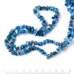 Apatit, Doppelstrang, Nuggets / chips, dunkelblau, 5-9x5-7 mm, 160 Stk.