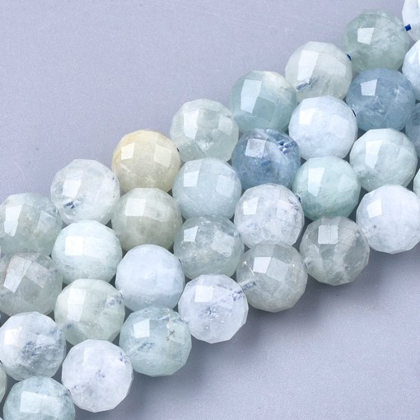 Aquamarine, round, facetted bead, bluish turquoise, 8mm. 6pcs.
