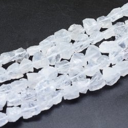 Bergquarz, ganzer Strang, rohe Nuggets, halbtransparent, 7-11x8-10 mm, ca. 47 Stck