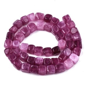 Dolomit perle, farvet, hel streng, r�dviolet, kube, 8x8mm, ca. 50 stk