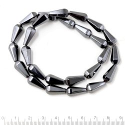 H&auml;matit, ganzer Strang, dunkel metallisch, facettierter Tropfen 15,5x7 mm, 26 Stk