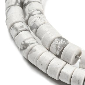 Howlite, heishi beads, full strand, white marbled, 4,5x2,5 mm, flat round, appx. 140 pcs