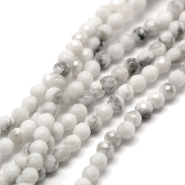Howlite, whole strand, white-grey speckled, round 2mm, ca. 170pcs.
