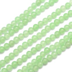 Jade-Perle,gef&auml;rbt, hell jade gr&uuml;n, klar, rund, Durchmesser, 4 mm, 10 Stk.