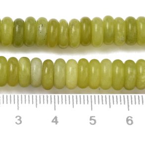 Taiwan-Jade, hellgr�n, runde flache Perle, 8x3 mm, 20 Stck