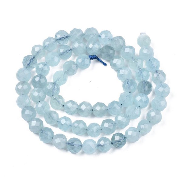 Aquamarine, half strand, round, light blue, facetted bead, 6mm. ca. 31pcs.