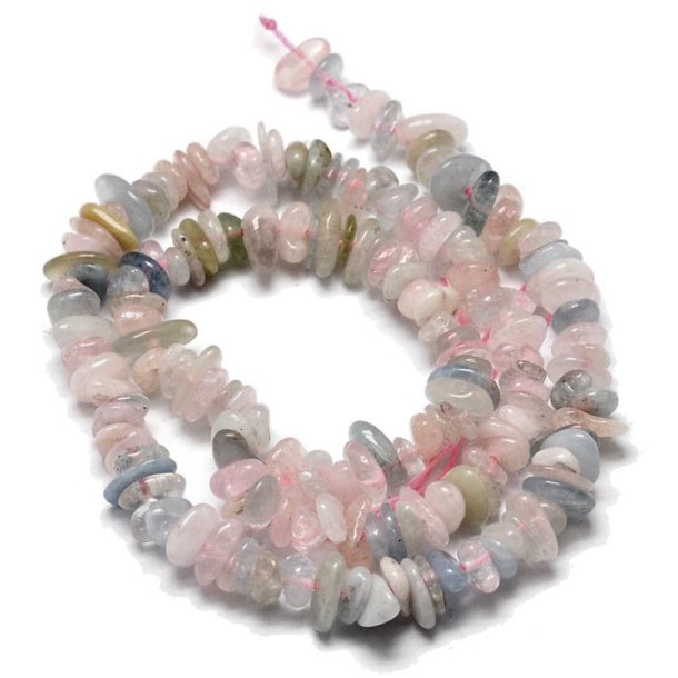 Morganite beads, entire strand, natural pale light colors, nuggets, 10x8x3mm, ca. 110pcs