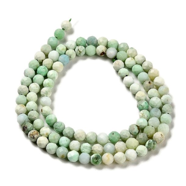 Green opal, full strand, A-grade, round faceted bead, 4.5 mm, approx. 92 pieces.