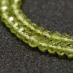 Peridot, ganzer Strang, rondelliert, facettiert, klare grne Perle, 3x2 mm. ca. 170 Stk.