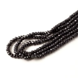 Schwarzer Spinell, ganzer Strang, uneben facettiert, 4x3 mm, 90 Stk