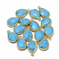  Vergoldeter T&uuml;rkis-Anh&auml;nger, T&uuml;rkis (gef&auml;rbt), Tropfen, 23x14 mm. 1 stk