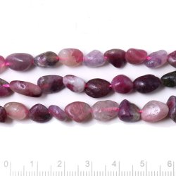 Turmalin-Mix, Schnur, Nuggets, rote-lila Farben, ca. 9x7x5 mm, ca. 47 Stk.
