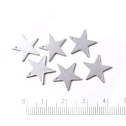 Versilberte Sterne, mit Loch, matt, 15 mm, 6 Stk.