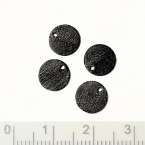 Silver coin, black oxidised, with hole at the edge, brushed, 8mm, 2pcs.