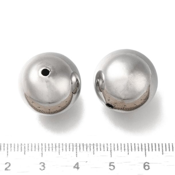 Groe Perle, platinfarbenes Messing, hohl, rund, Durchmesser 18 mm. 4 Stck