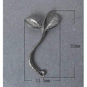 S-Anhänger, mit Blättern und Öse, dunkles Messing, 22x11,5 mm, 2 Stk