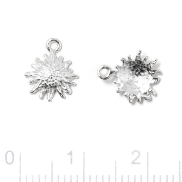 Charm, sun shape, 1 eyelet, silver, 10x8.5x2mm, 1 pc