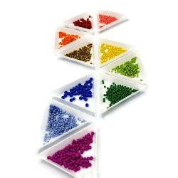 Dreieckige Perlenschale, Kunststoff, wei, Mae 7x7x1 cm, 10 Stk