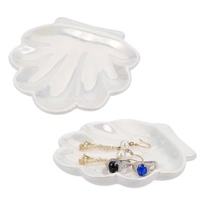 Schmuckschale, Muschel, Porzellan, weiß, Maße 111x111x16 mm, 1 Stück.