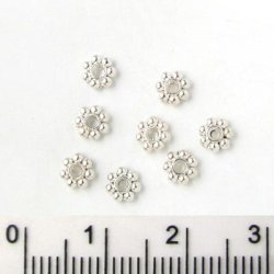 Silberfarbene Perlen, Blume 6 mm, ca. 30 Stk.