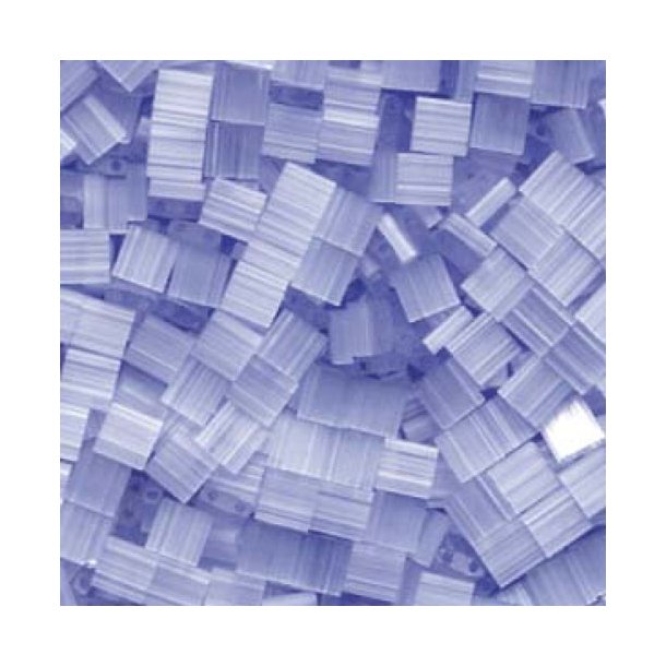 Tila-Perlen, leicht hellblau, seideneffect, quadratisch, 5x5 mm, 10 g, 110 stk.