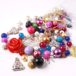 Riesige &Uuml;berraschungst&uuml;te mit vielen tollen Schmuckteilen, 1 Stk