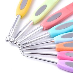 H&auml;kelnadeln aus Aluminium und Kunststoff, Gr&ouml;&szlig;e 2,5 bis 6 mm, 8 Stk.