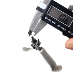 Rundzange, gute Qualitt, mit 1mm Kegelspitzen, weie Kunststoffgriffe, 12x9 cm, 1 Stk.