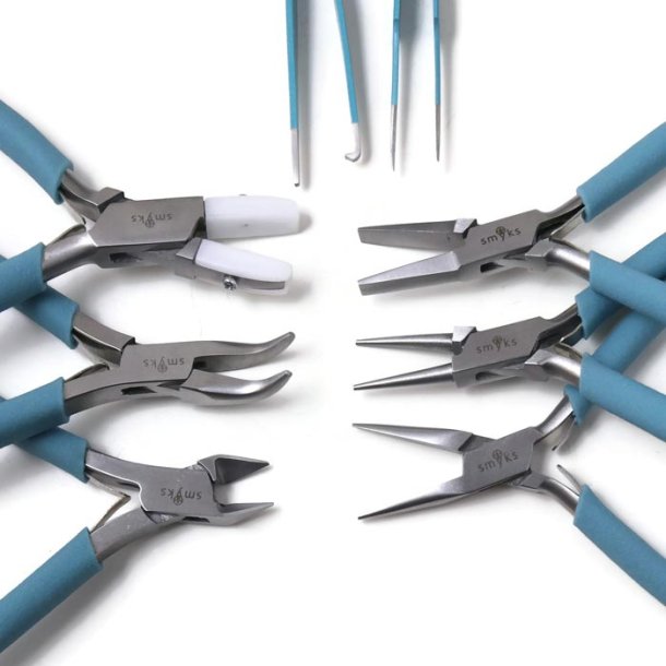 Jewelry tool set, top quality, 6 pliers, 2 tweezers with smart turquoise bag.