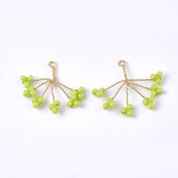 Seed bead Anh&auml;nger, Blume, Gr&uuml;n, 15x20 mm, 2 Stk.