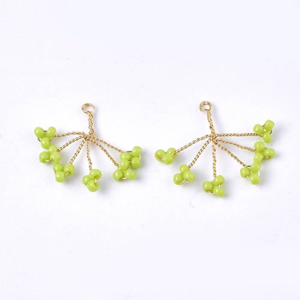 Seed bead pendant, green, 15x20mm, 2 pc.